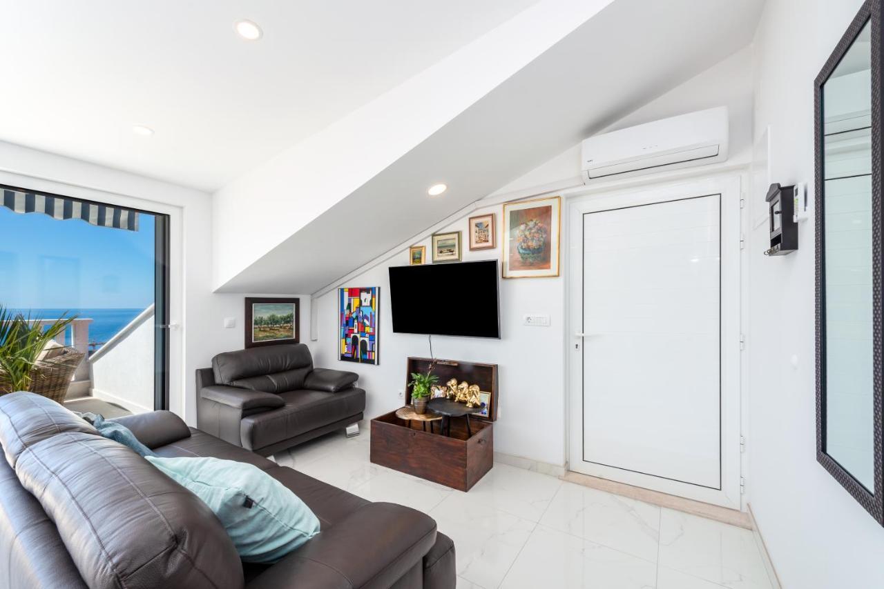 Allineeddubrovnik Choose Between Double Or Penthouse Or Free Parking