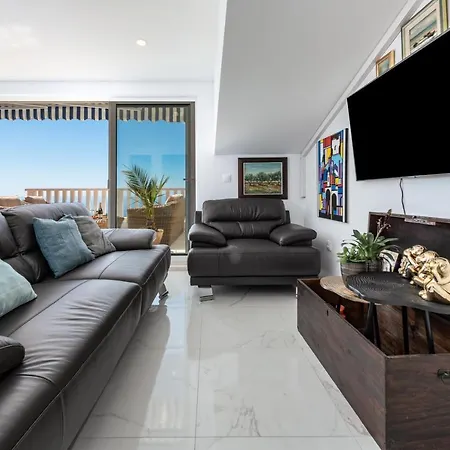 Guest House Allineeddubrovnik: Versatile Rooms with Free Parking Exterior photo