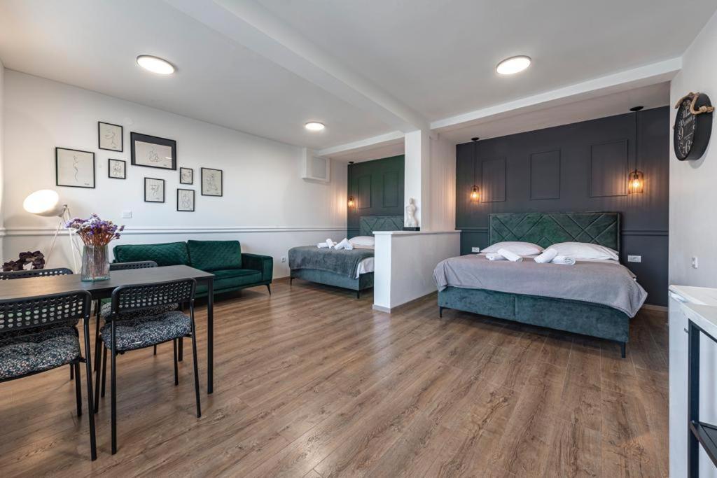 Allineeddubrovnik Choose Between Double Or Penthouse Or Free Parking Apartment